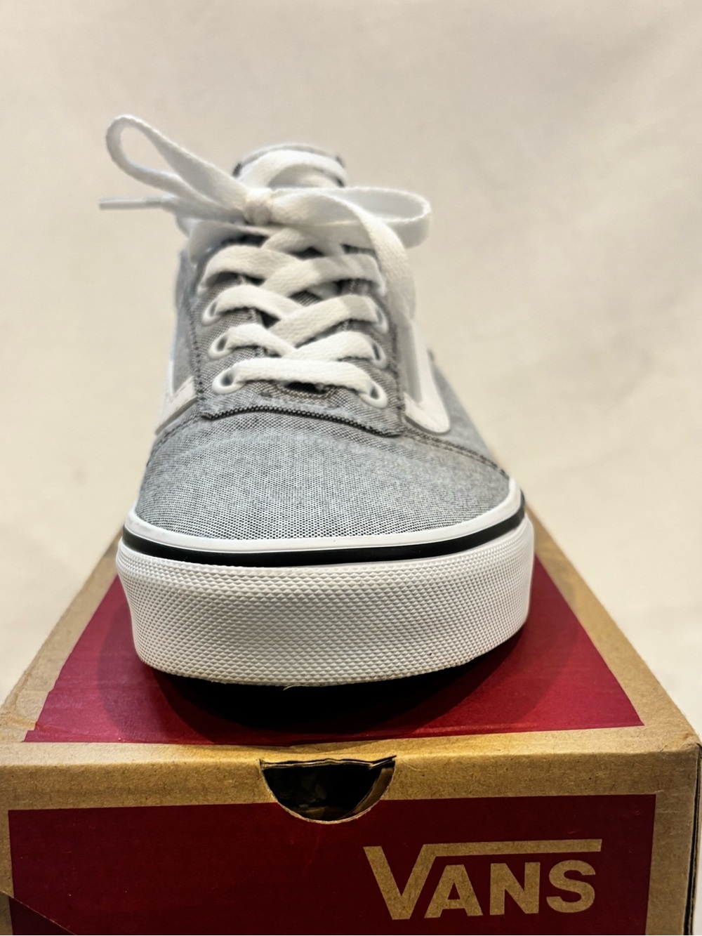 Vans Ward Summer Canvas Sneakers NWT - Woman’s 8.5/Youth 6.5 - Gray and White - Picture 2 of 9